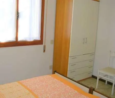 Debussy 4b Apartment Lignano Sabbiadoro